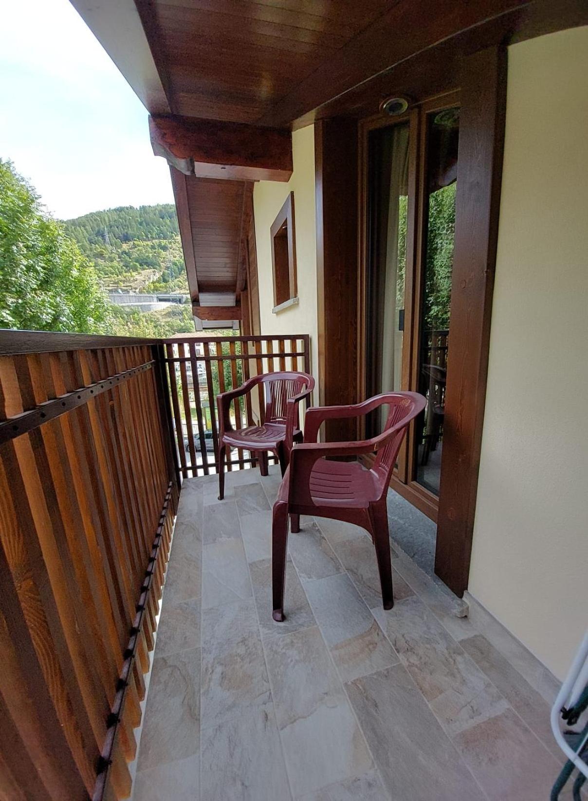 Residence Les Lacs Bardonecchia Εξωτερικό φωτογραφία